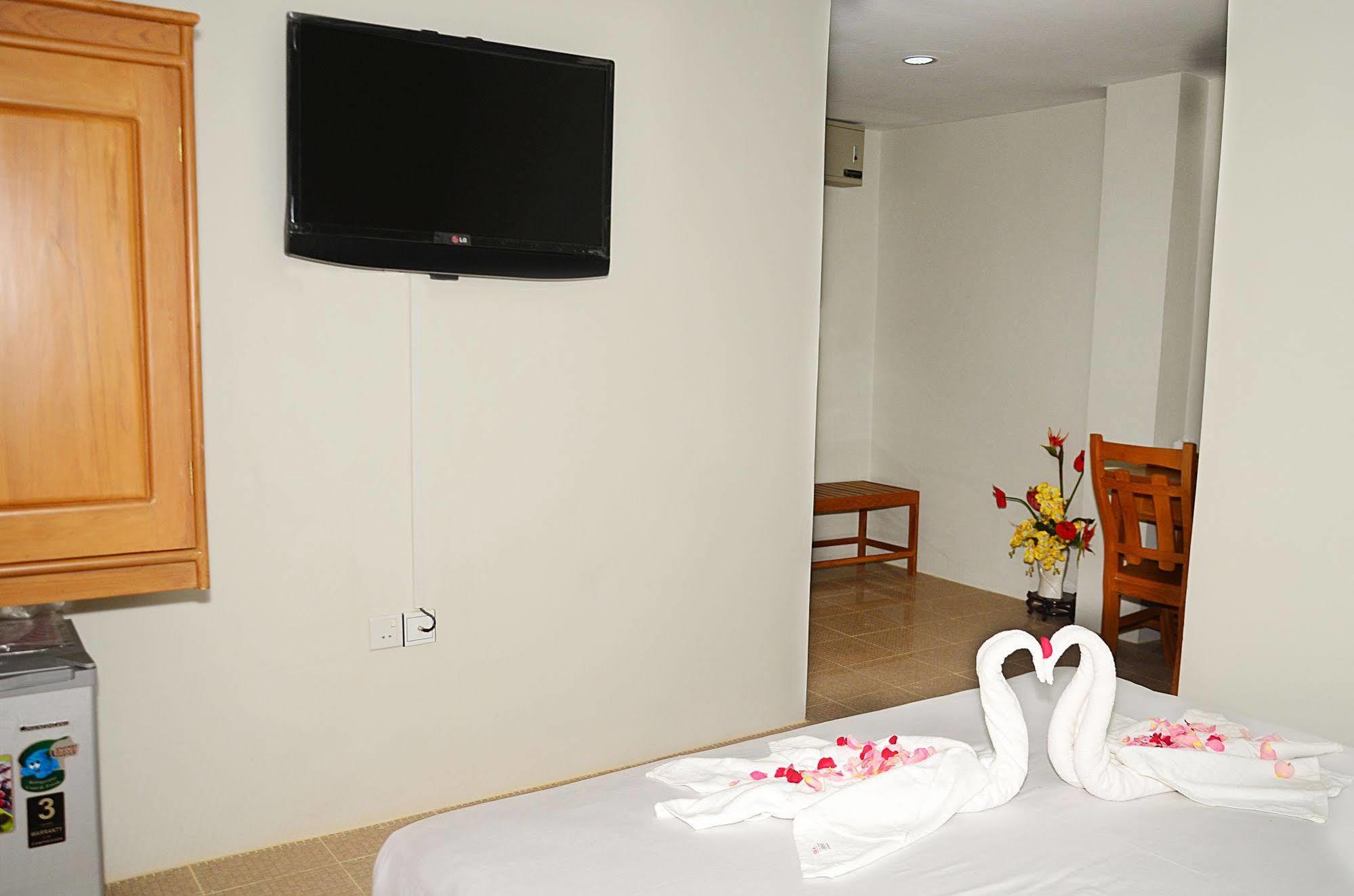 Hotel Yno Rangun Zewnętrze zdjęcie