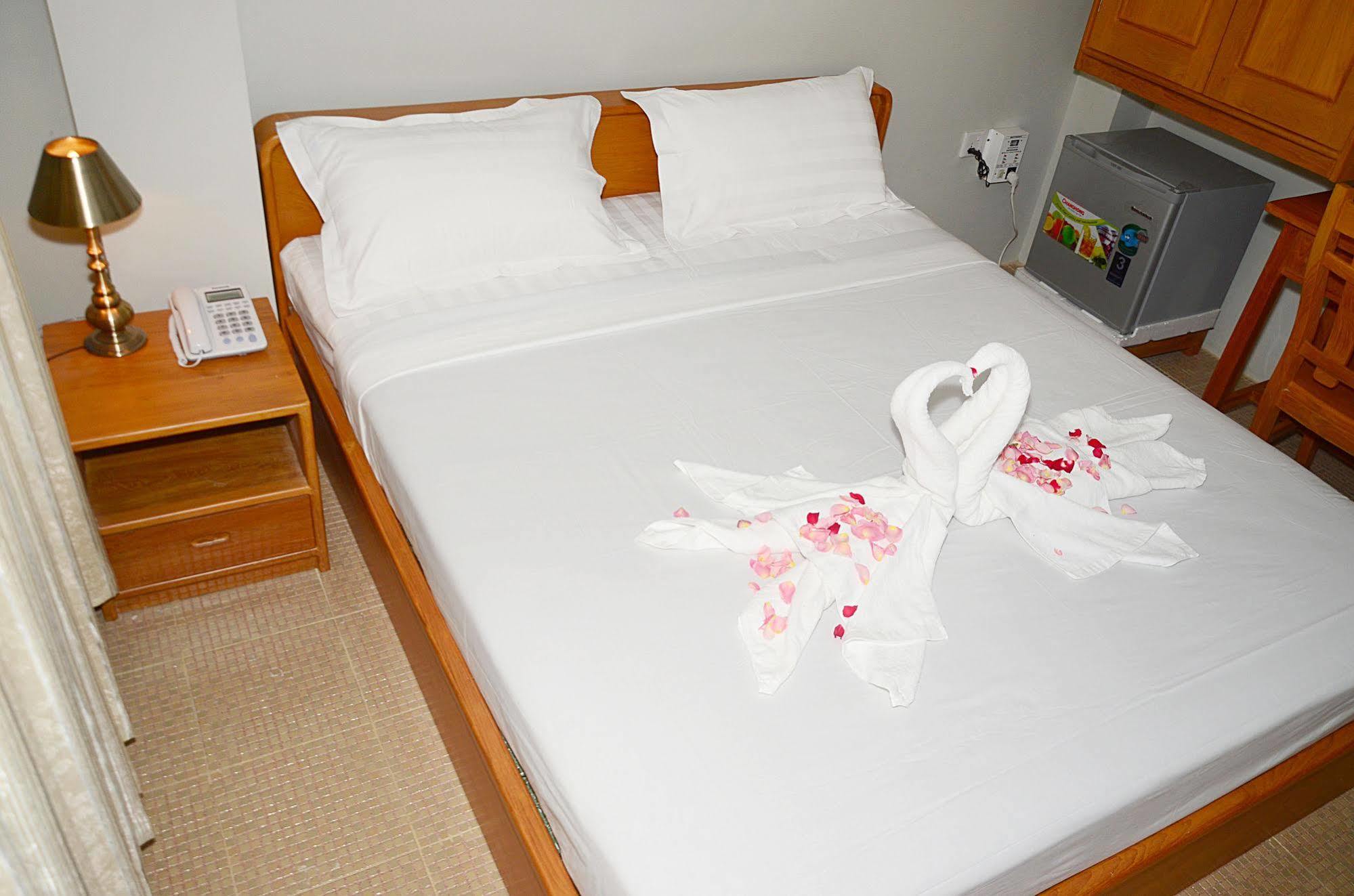 Hotel Yno Rangun Zewnętrze zdjęcie